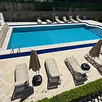 Aparthotel Ege 4*