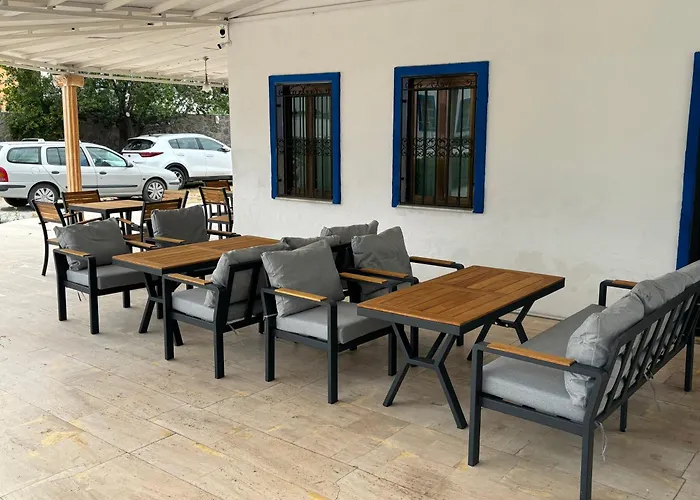 Ege アパートホテル 4*